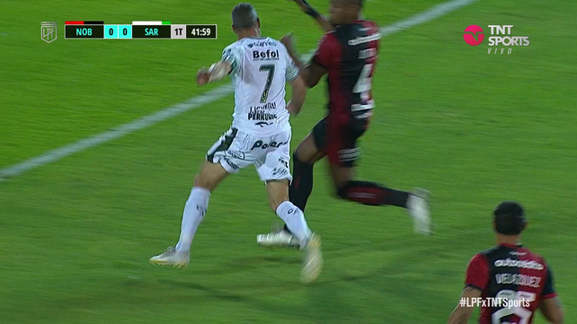 Newells no pudo seguir de racha y cayó por la mínima ante Sarmiento en el Coloso