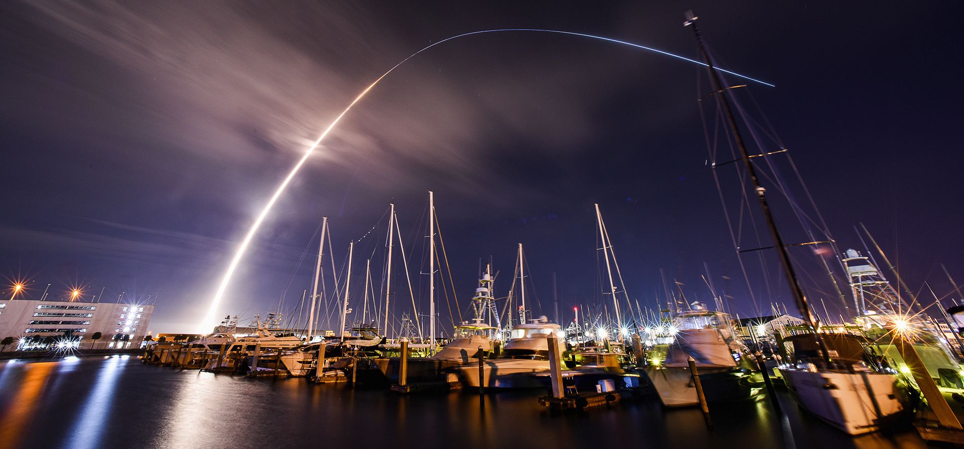 United Launch Alliance lanza su cohete Vulcan de próxima generación en su vuelo inaugural a las 2:18 a.m. , el lunes 8 de enero de 2024, desde el Complejo de Lanzamiento 41 en la Estación de la Fuerza Espacial de Cabo Cañaveral en Florida. (Malcolm Denemark/Florida Today vía AP) United Launch Alliance lanza su cohete Vulcan de próxima generación en su vuelo inaugural a las 2:18 a.m. , el lunes 8 de enero de 2024, desde el Complejo de Lanzamiento 41 en la Estación de la Fuerza Espacial de Cabo Cañaveral en Florida. (Malcolm Denemark/Florida Today vía AP)