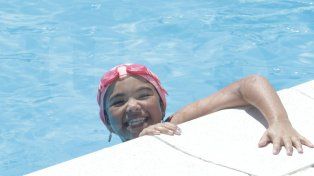 Verano en las piletas del club de Pescadores de Paraná
