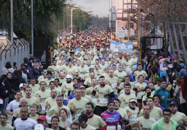 Más de 2.500 personas participaron de una nueva edición de Santa Fe Corre