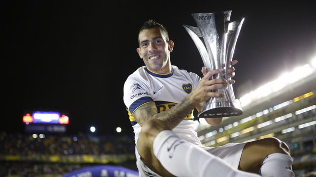 Tevez, el segundo argentino con más títulos en la historia