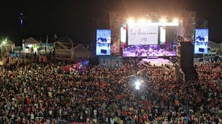 La Fiesta del Mate convocó a miles de personas en la primera noche