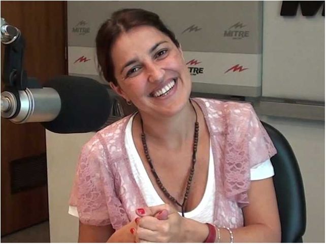 ¿Quién se vistió de héroe? Maju Lozano se quedó sin batería en el auto y...