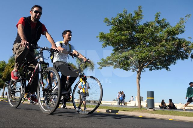 Invasión de bicis en la Costanera