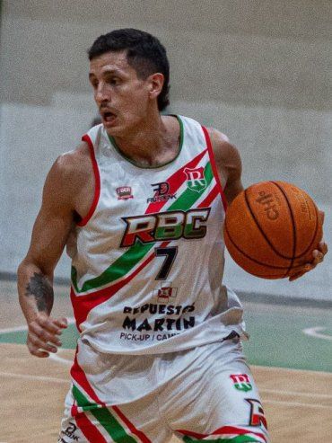 APB: Recreativo derrotó a Rowing y lidera el Torneo Clausura