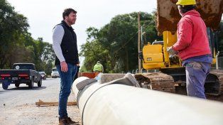 El delegado de Enhosa y precandidato a intendente de Paraná, Nicolás Mathieu, recorrió los avances de la obra del Centro Distribuidor Sur de agua potable