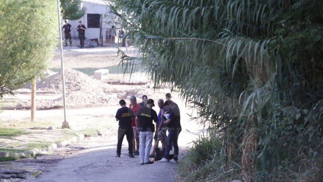 Un hombre de 48 años falleció este domingo tras recibir un disparo en el pecho en medio de una rencilla entre vecinos en el barrio Humito
