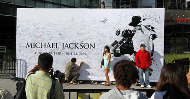 M&aacute;s de un mill&oacute;n y medio de fans se anot&oacute; para el funeral de Jackson