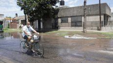 Carrasco y Solís. La rotura de un caño anegó las calles. Carrasco y Solís. La rotura de un caño anegó las calles.