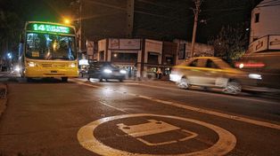 El chofer de la Línea 14 recibió un fuerte golpe de puño en la mandíbula