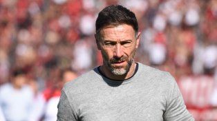 El Kily González asumió en Platense y lo acompañará Daniel Fagiani.