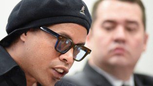 Ronaldinho quiere entrar al mundo empresarial y apunta a quedarse con el AS Mónaco