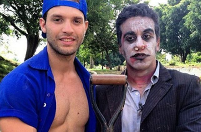 Un sepulturero hot las tiene muertas a todas