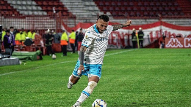 Racing venció a Huracán.