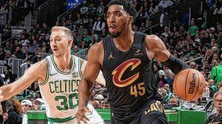 Boston durmió y Cleveland le robó un triunfo de visitante