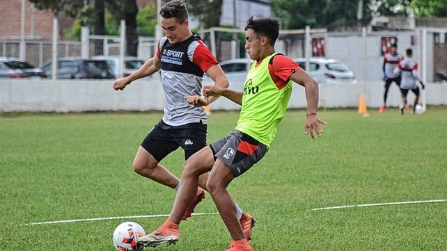 Neri Bandiera formaría dupla ofensiva junto a Sosa Sánchez.&nbsp;