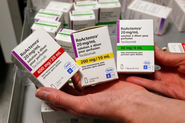 Tocilizumab bajo el nombre comercial de RoActemra.