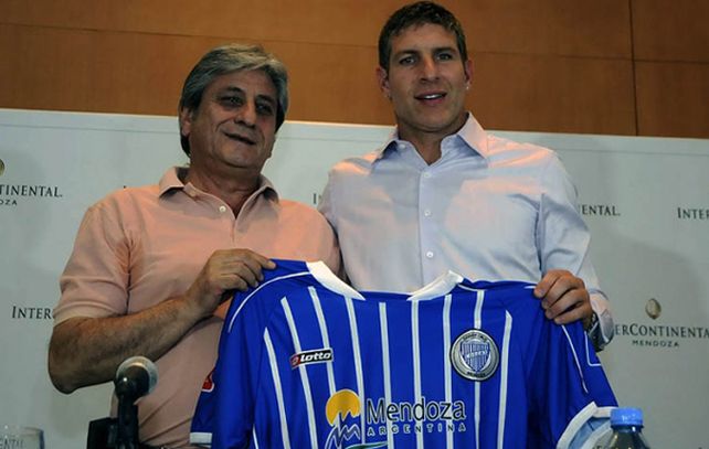 Martín Palermo llegó a Mendoza sin Roberto Abbondanzieri