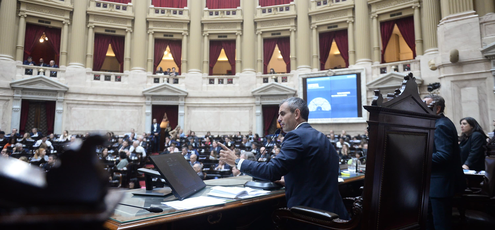 Ley Bases: no fueron las fuerzas del cielo sino la necesidad política