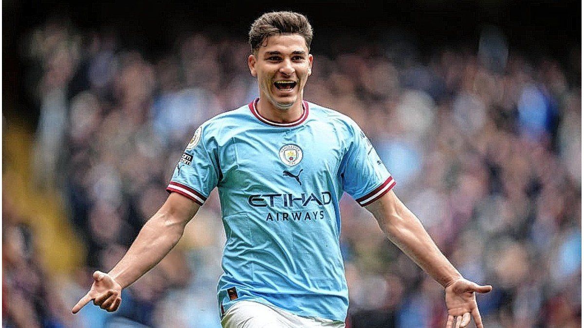 Gran Actuación De Álvarez En La Goleada De Manchester City 4544