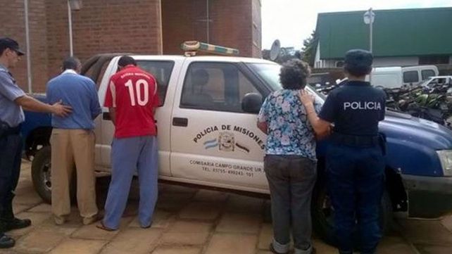 La adoptó cuando tenía 15, la violó 25 años y tuvo 10 hijos con ella