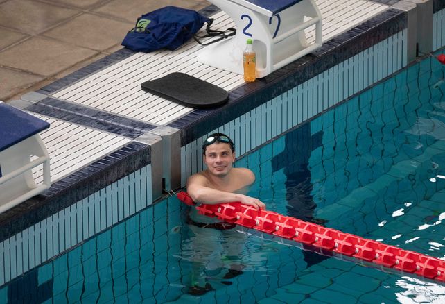 El nadador santafesino Sergio Zayas tuvo una brillante actuación en los Juegos de Lima: ganó la medalla dorada y batió su propio récord parapanamericano.