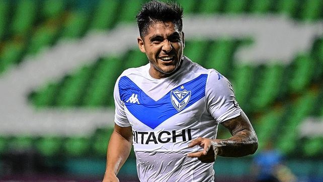 Gimnasia espera las respuestas de Mauro Zárate y Tarragona