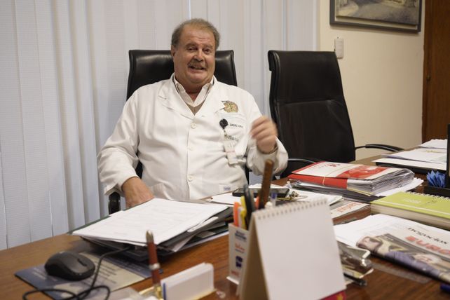 Sánchez Almeyra, presidente de la Asociación de Clínicas y Sanatorios, advierte sobre la falta de precios de referencia.