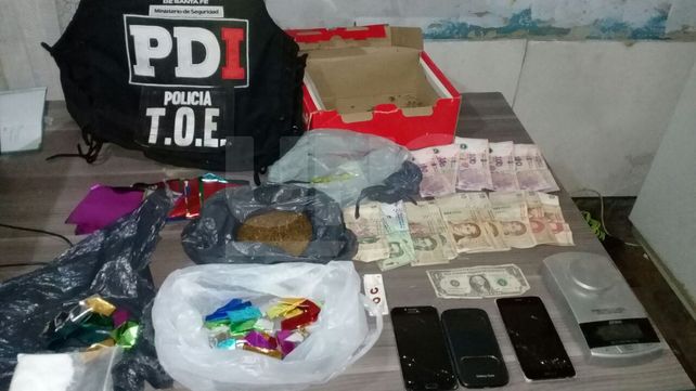Allanamientos en Rafaela, Esperanza y Santa Fe, con ocho detenidos y secuestro de drogas