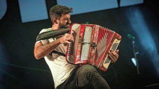 Juan Manuel Bilat y su acordeón llegan al Teatro
