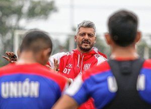 Munúa se jugaría su continuidad ante Estudiantes y por eso volvería a cambiar