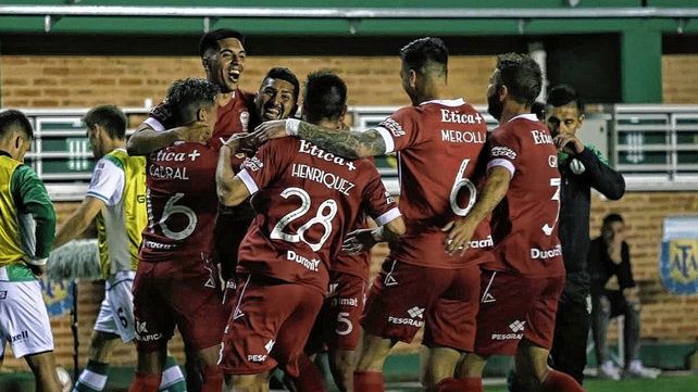 Huracán recibirá el domingo a San Lorenzo con tres cambios como mínimo en su once inicial.