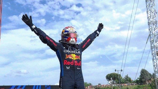 Max Verstappen festeja un nuevo triunfo en la categoría.