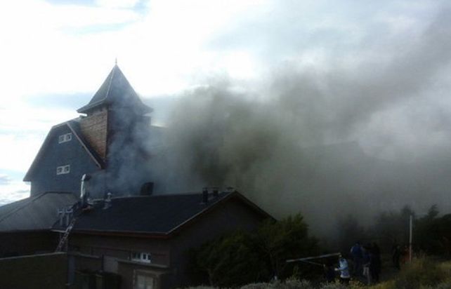 Se incendia un hotel de Cristina que está involucrado en la causa Hotesur