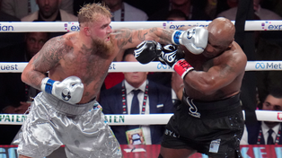 La pelea profesional entre Jake Paul y Mike Tyson fue para el youtuber, que sumó una nueva victoria profesional.
