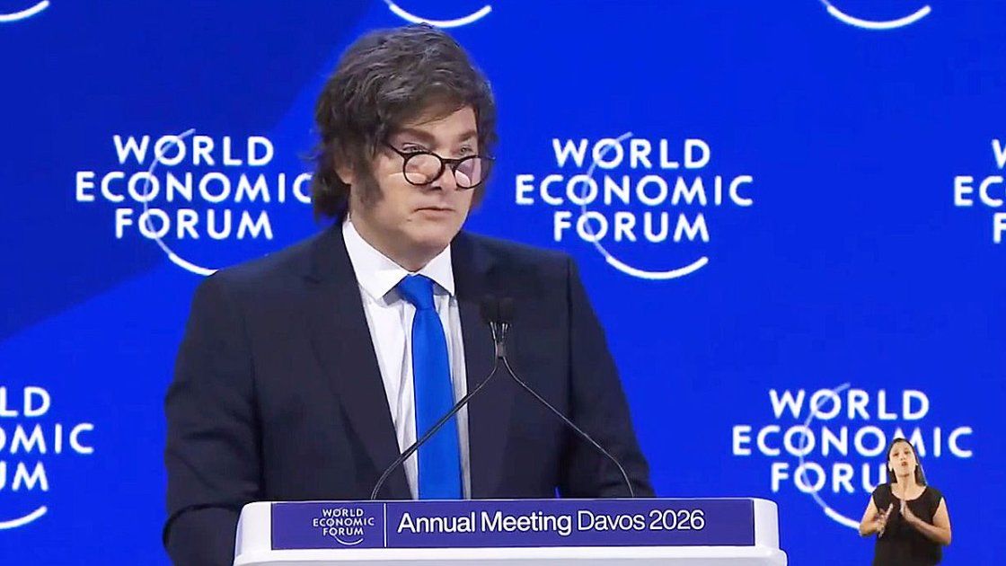 La política económica debería dedicarse a remover las trabas artificiales que dificultan el proceso empresarial, dijo Javier Milei en Davos, en relación al reforma laboral La política económica debería dedicarse a remover las trabas artificiales que dificultan el proceso empresarial, dijo Javier Milei en Davos, en relación al reforma laboral