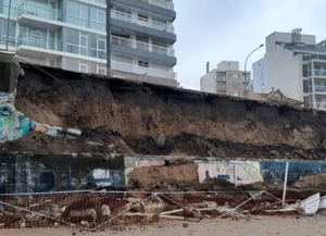 Mar del Plata: se desmoronaron más de 60 metros de un murallón en la costa