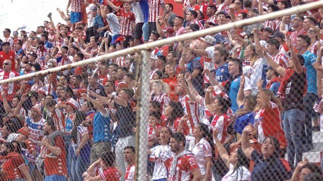 El operativo de seguridad para Unión-Tigre comenzará cuatro horas antes del inicio del estadio. El operativo de seguridad para Unión-Tigre comenzará cuatro horas antes del inicio del estadio.