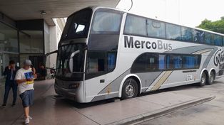 El colectivo de Mercobus que había salido de Córdoba con destino final Buenos Aires. Quedó incautado en la Terminal y los pasajeros siguieron viaje con otra empresa.&nbsp;