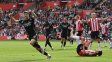 arsenal termino segundo en la premier league y el united se quedo sin champions