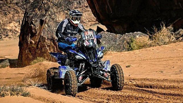 Moreno Flores y Andújar están al frente del Dakar en quads