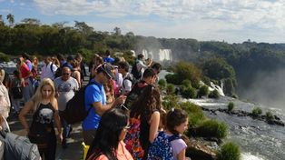 El Senado tratará hoy la restitución de los feriados puente