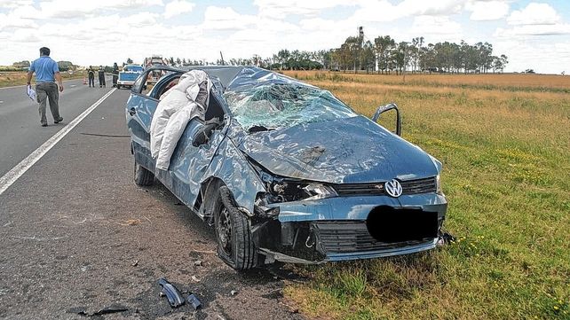 En un accidente en la autovía Artigas falleció una mujer