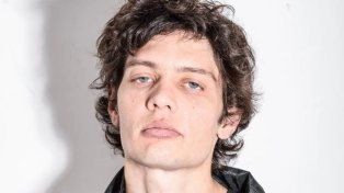 Alián Devetac es músico y actor