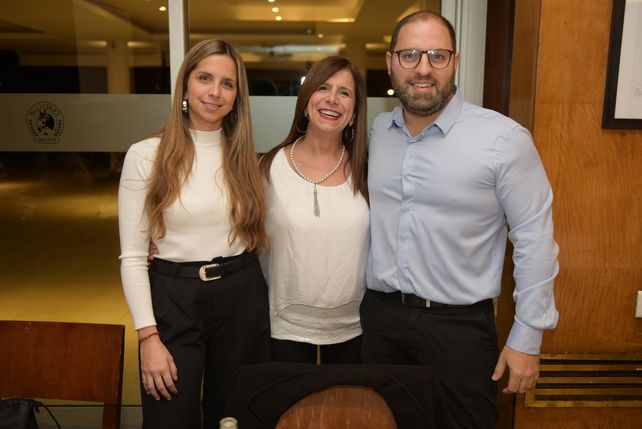 Franca Daulón, Laura Fornasiero y Emanuel Goldberg