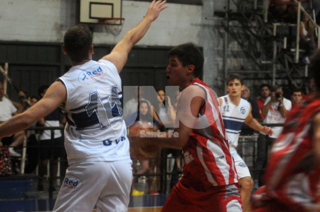 Colón (SJ) inicia la defensa de su título en el Oficial de básquet