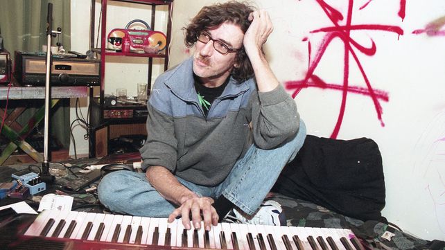 Charly García en la época Say No More. Desbordes musicales y personales. Un quiebre en la vida del músico.&nbsp;