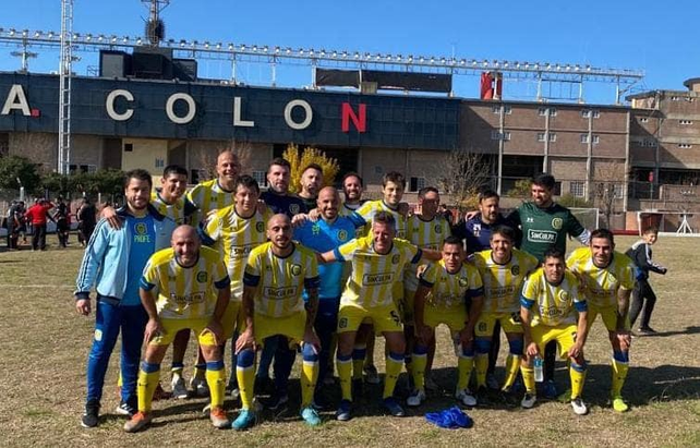 Central venció 4 a 3 a Colón en la Liga Nacional Senior