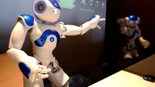 Un hotel de Japón atiende a sus huéspedes con robots en lugar de empleados humanos