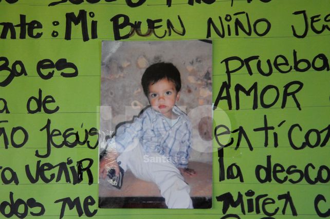 Tiziano se recupera en el Hospital de Niños y ya respira por sus propios medios